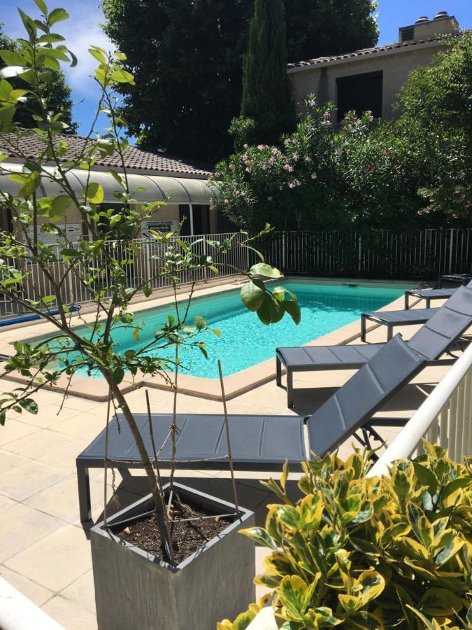 Hotel Cantosorgue LʼIsle-sur-la-Sorgue Εξωτερικό φωτογραφία